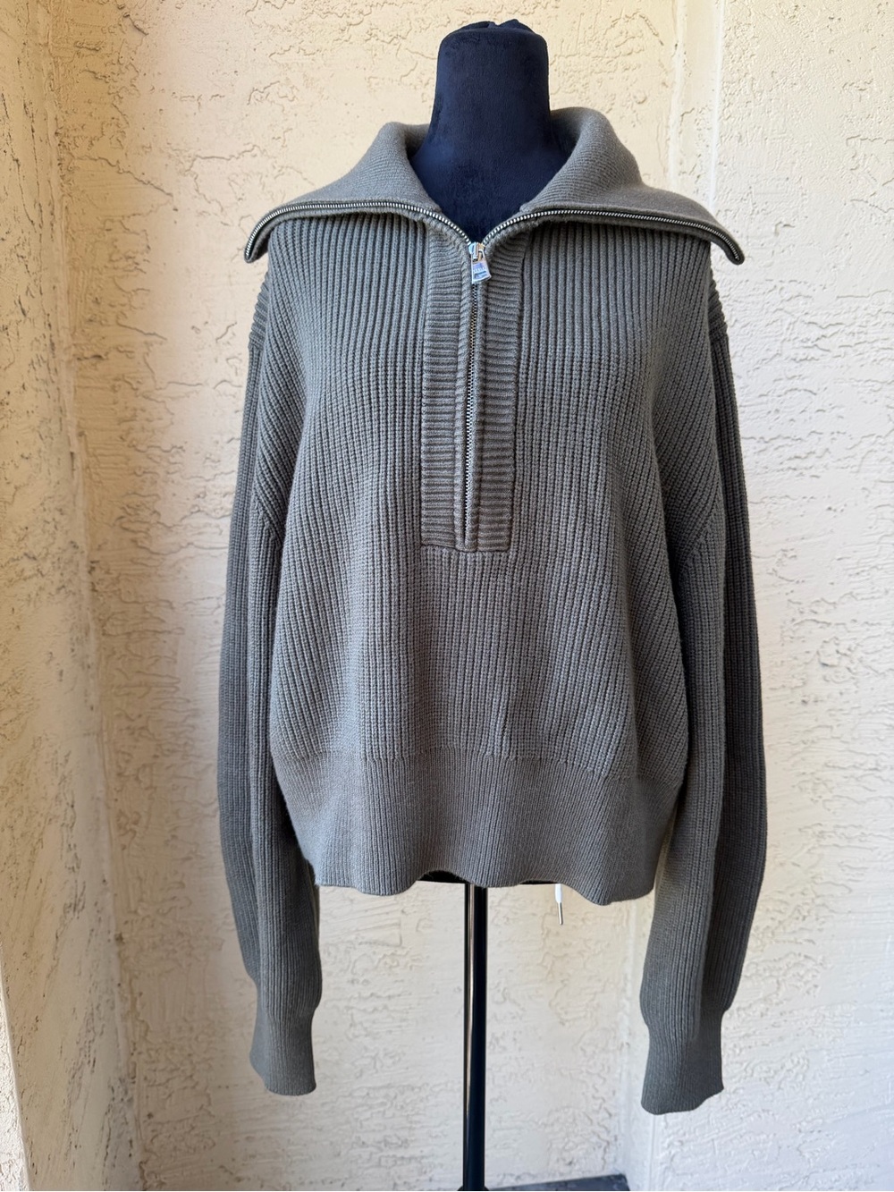 Varley Maura ribbed half-zip knit sweatshirt XL olive night NWT - Picture 4 of 16